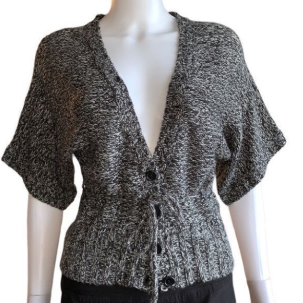Vintage hand knit woman’s black heather color batwing sleeves top size small